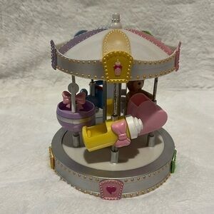 MGA Entertainment Carousel Merry Go Round Windup 5sies Quintuplets Nursery Decor